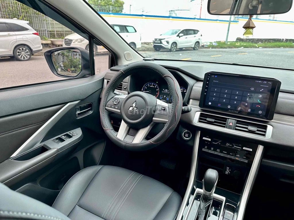 Xpander Pre 2025 Trắng livenew. Mua bán Ô tô tại Quận Hải Châu Đà Nẵng được đăng bởi Lê Bá Hội hình 18