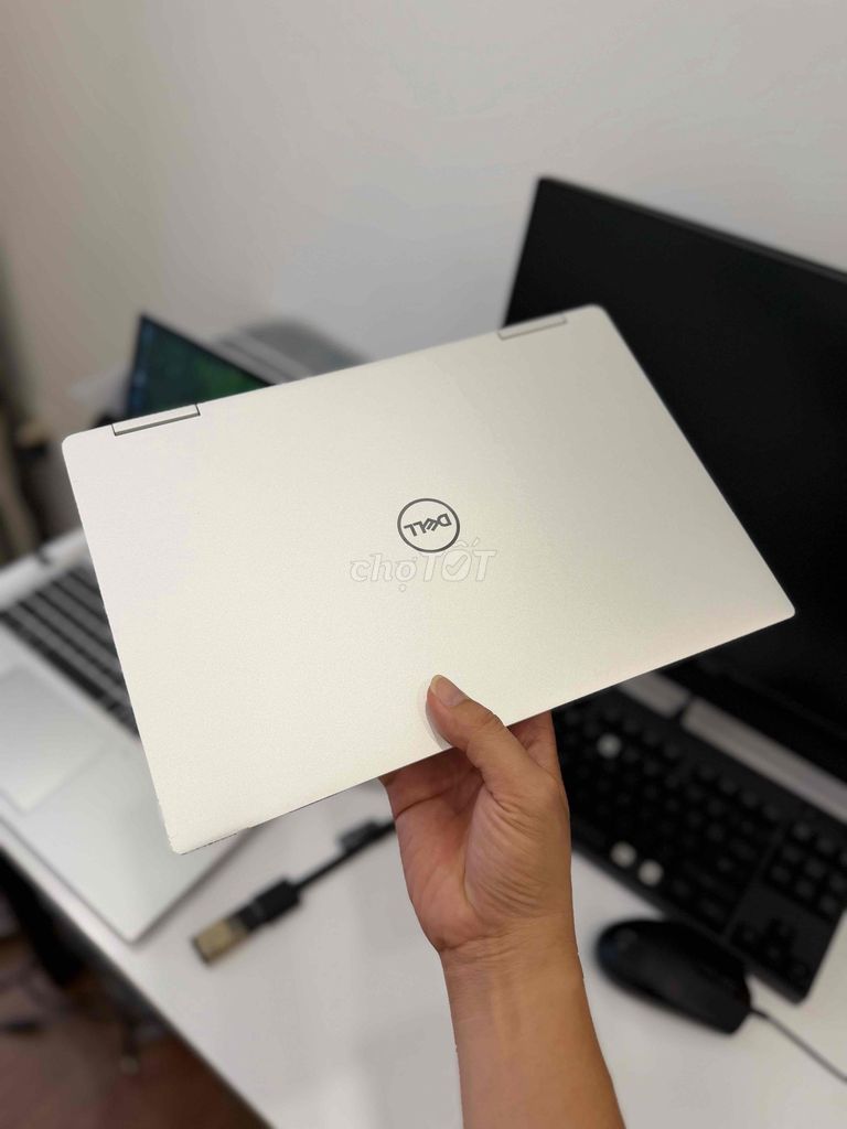 Dell Xps 7390 2in1 I7 Ram 16G Ssd 512G FHD+ Touch. Mua bán Laptop tại Quận Tân Bình Tp Hồ Chí Minh được đăng bởi ĐẶNG HOÀNG PHÚC hình 1