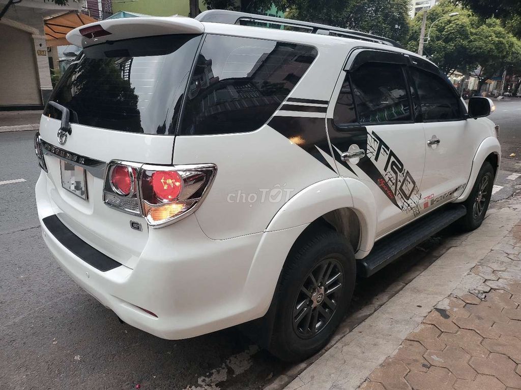 Toyota Fortuner 2016 photo 3