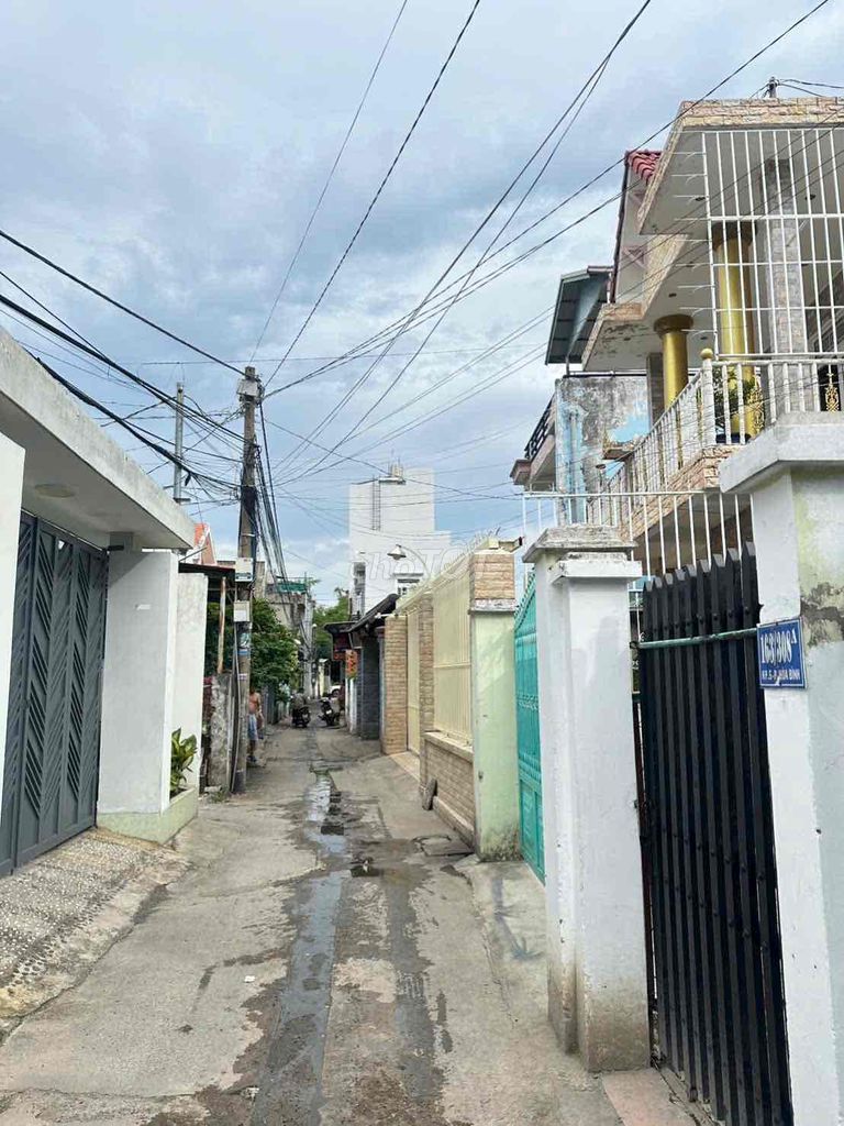 ngay trung tam gan chợ bien hoà
