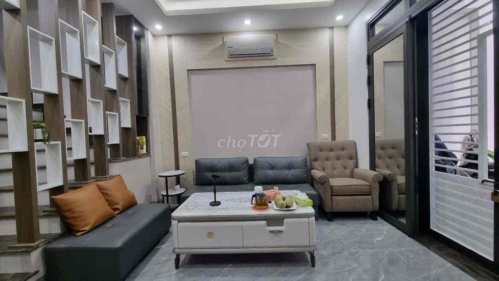 🥰BA BƯỚC CHÂN RA PHỐ THỤY KHUÊ - VỪA Ở VỪA KINH FOANH ONLINE TIỆN VÔ C. Mua bán nhà ở tại Quận Tây Hồ Hà Nội được đăng bởi Hà Vũ hình 2