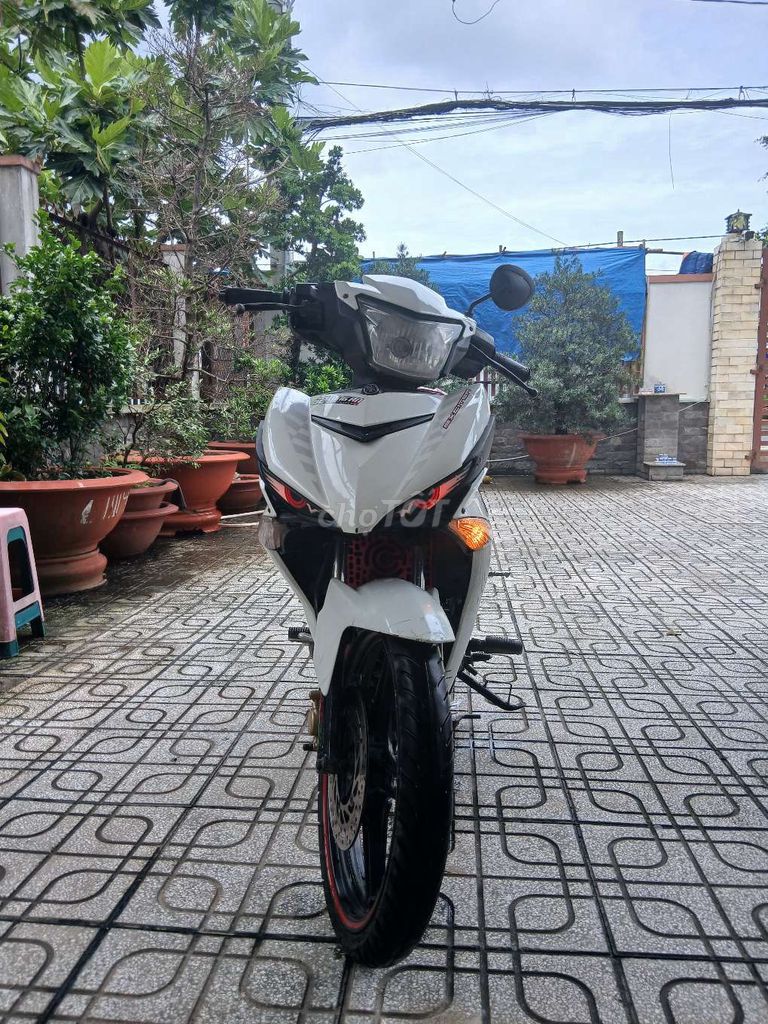 Bán xe Exciter 150 đời 2015 đỏ trắng. Mua bán Xe máy tại Huyện Hóc Môn Tp Hồ Chí Minh được đăng bởi Tung Nguyen hình 2