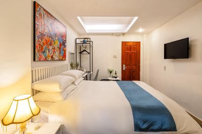 TÔI CẦN CHO THUÊ KHÁCH SẠN 16PN-16 WC-MT PHAN XÍCH LONG PHÚ NHUẬN 