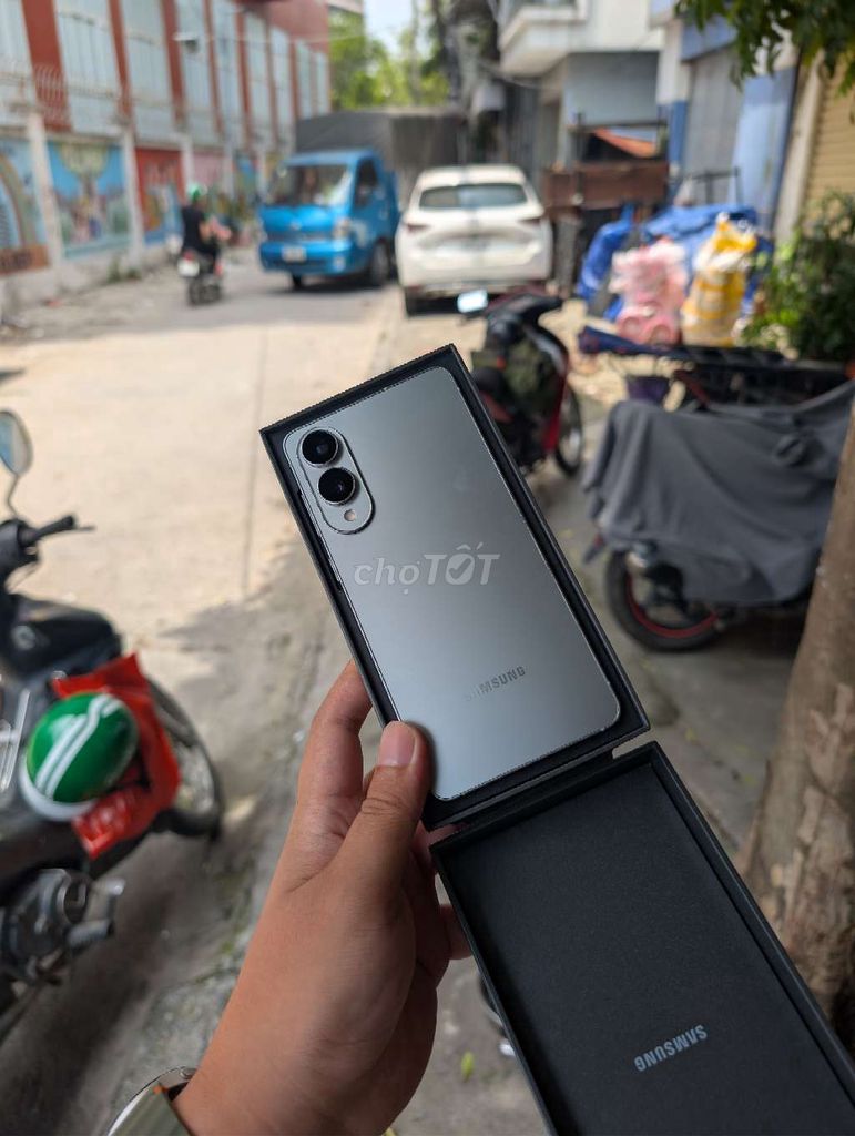 Samsung S25 Edge VN 512GB BH 29/06/2027 . Mua bán Điện thoại tại Huyện Thanh Trì Hà Nội được đăng bởi Tú Phạm hình 1