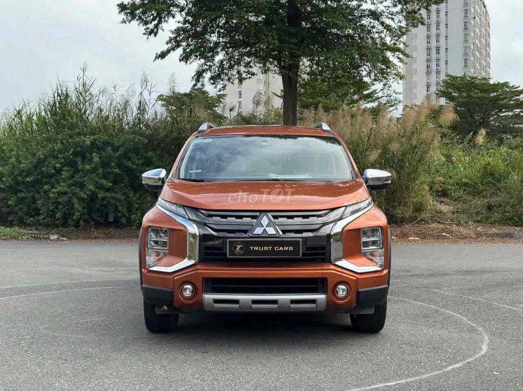 Mitsubishi Xpander Cross 2020 AT - 30000 km