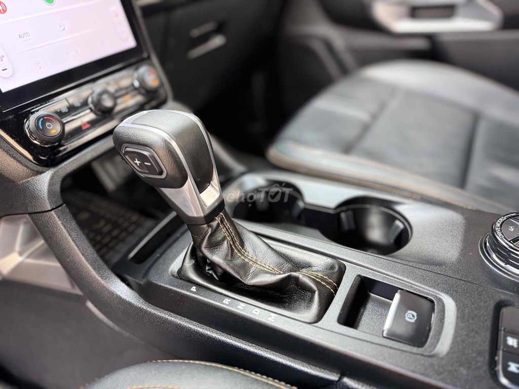 Ford Ranger 2024 Wildtrak 2.0L 4x4 AT - 43000 km. Mua bán Ô tô tại Quận Ninh Kiều Cần Thơ được đăng bởi Miền Tây Used Car hình 15