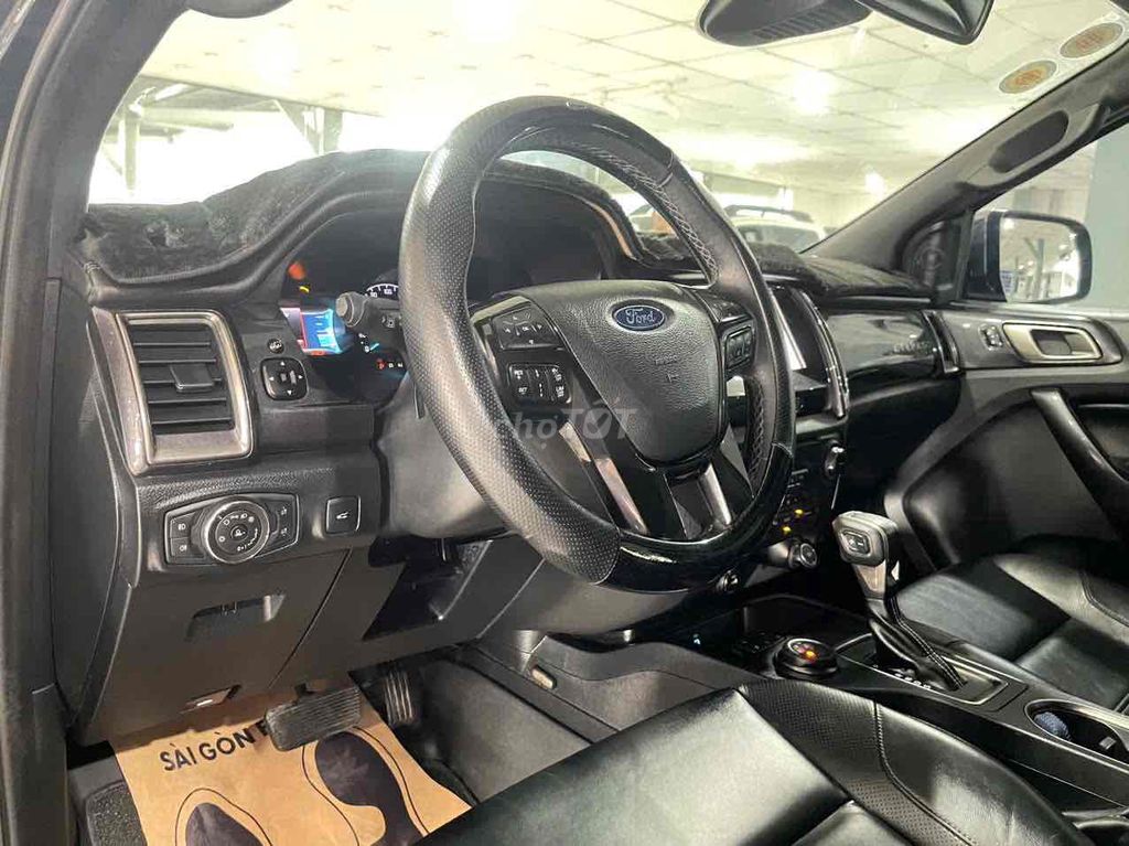 Ford Everest 2020 Titanium 4x4 - 67.000km. Mua bán Ô tô tại Quận Tân Bình Tp Hồ Chí Minh được đăng bởi Sài Gòn Ford hình 7