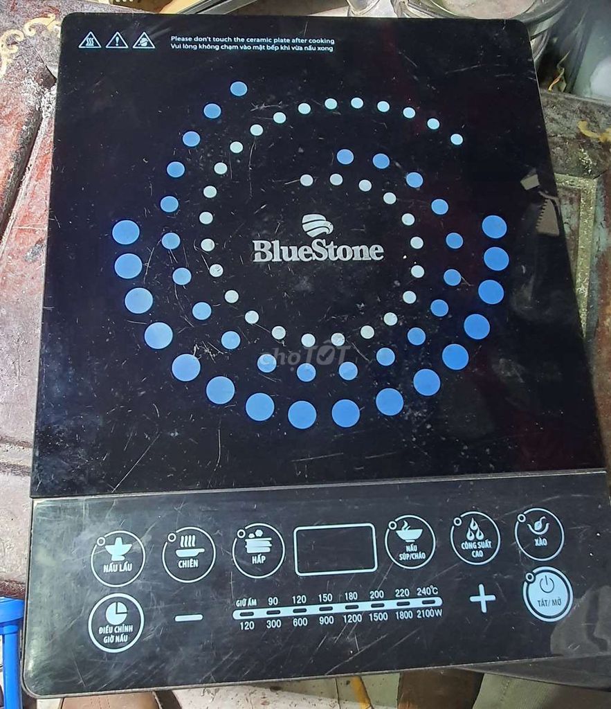 Bếp từ BLUESTONE ngon lành.