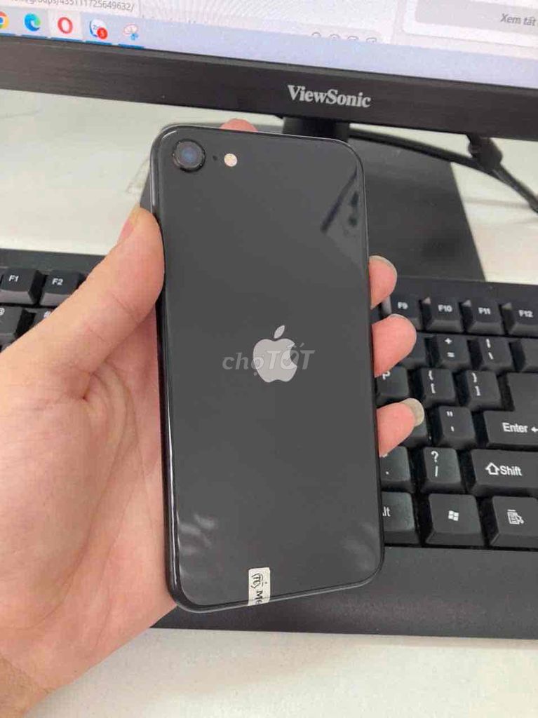 Apple iPhone SE 2020 128GB Đen Đã sử dụng. Mua bán Điện thoại tại Quận Cẩm Lệ Đà Nẵng được đăng bởi Khánh Văn hình 1