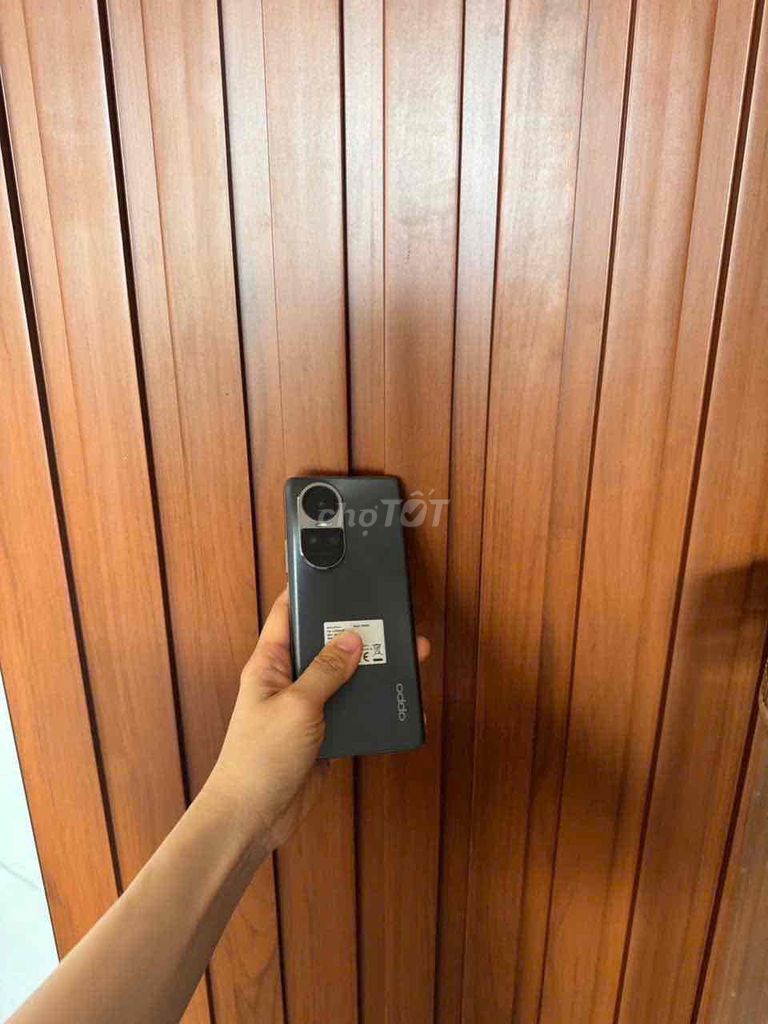 Oppo Reno 10 5G ram8/ 256GB pin5000 màn amoled đen. Mua bán Điện thoại tại Thành phố Buôn Ma Thuột Đắk Lắk được đăng bởi phuong smarphone hình 1