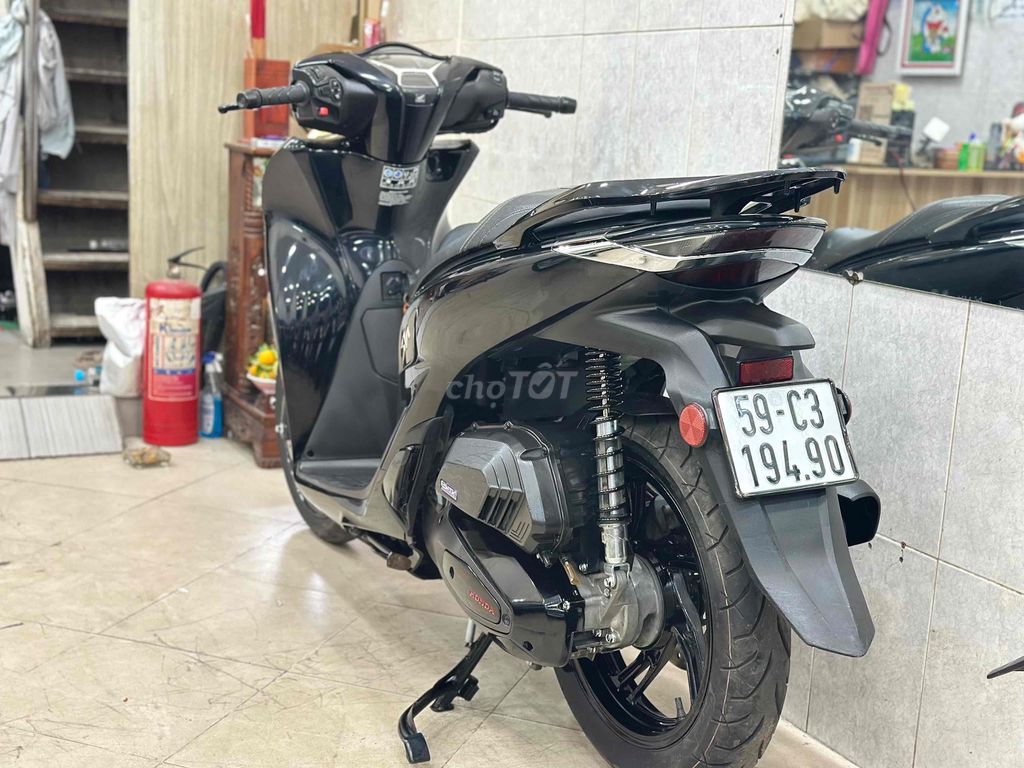 SH125 2020 Thắng Abs. Nợ xấu Trả Trước 35T Nhận Xe. Mua bán Xe máy tại Quận 8 Tp Hồ Chí Minh được đăng bởi Cửa Hàng Xe Máy 288 Phong Trề hình 5