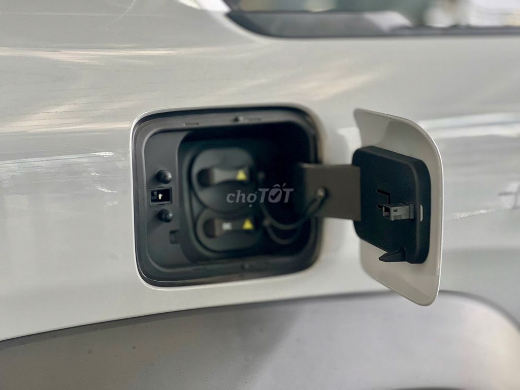 VinFast VF3 2025 màu xám xi măng. Mua bán Ô tô tại Quận 12 Tp Hồ Chí Minh được đăng bởi VinFast An Sương Quốc Lộ 1A hình 11