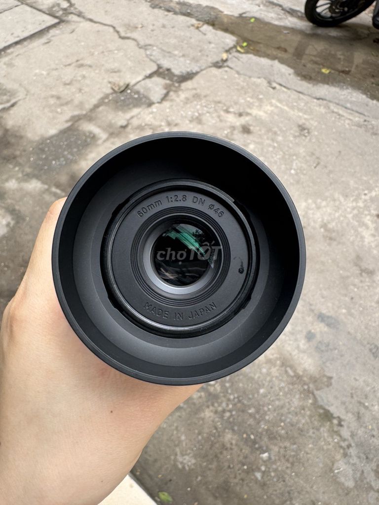 Ống kính Sigma 60mm F2.8. Mua bán Máy ảnh, Máy quay tại Quận Đống Đa Hà Nội được đăng bởi Doanh Nguyễn hình 1