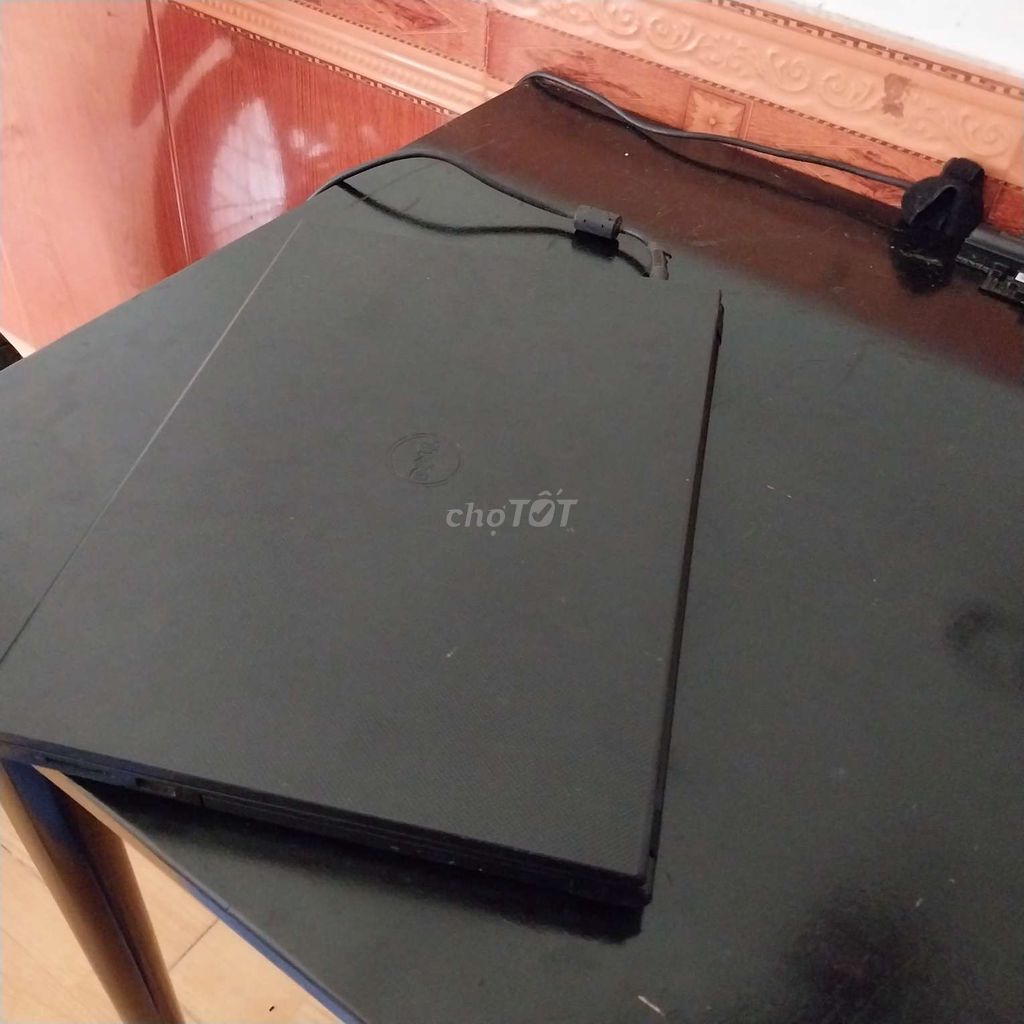 Thanh lý laptop dell inspiration 3878 core i3