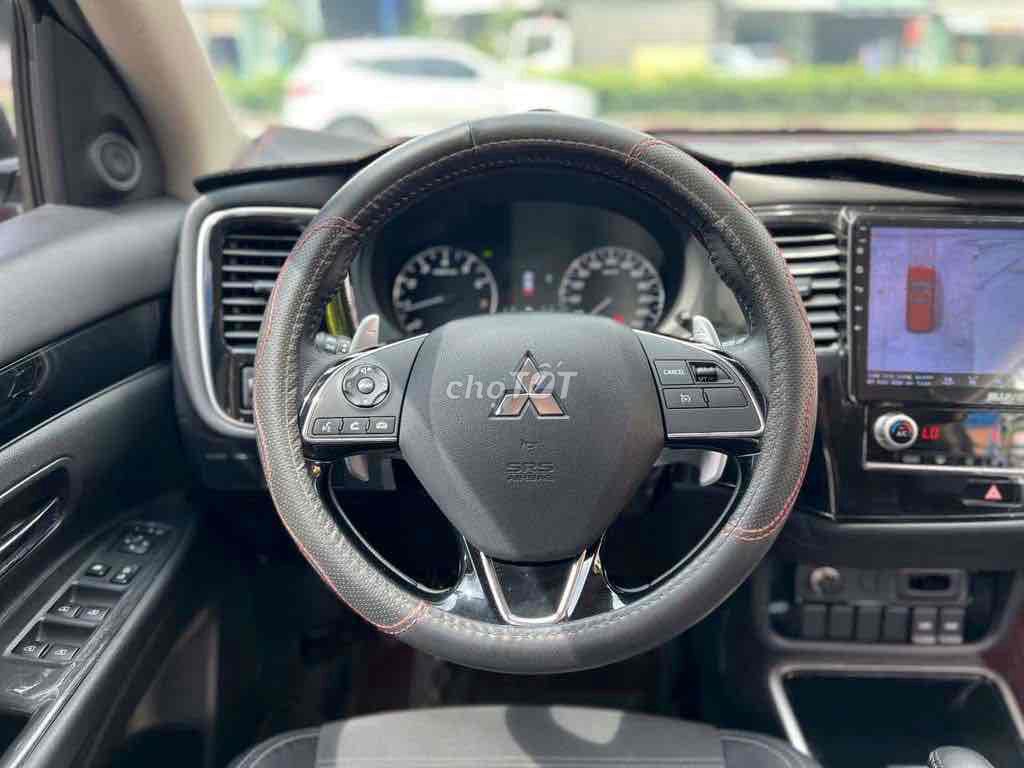 Mitsubishi Outlander 2022 2.0 CVT - 47000 km. Mua bán Ô tô tại Quận Long Biên Hà Nội được đăng bởi Van Thanh hình 10