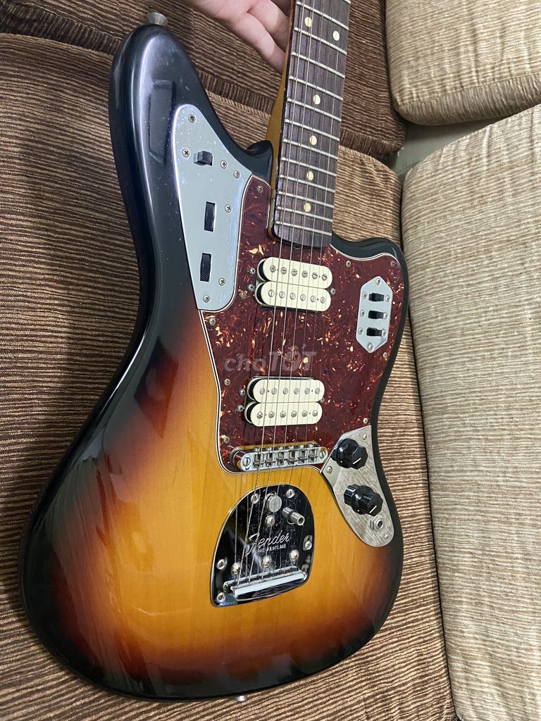 Guitar Điện Fender Jaguar Limited - Mới 97%