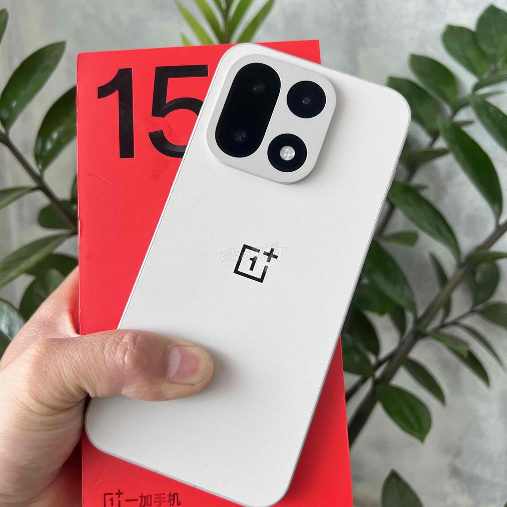 One Plus 15 ram 12/256gb keng 2 lần sạc. Mua bán Điện thoại tại Thành phố Thủ Đức Tp Hồ Chí Minh được đăng bởi Văn Giang hình 1