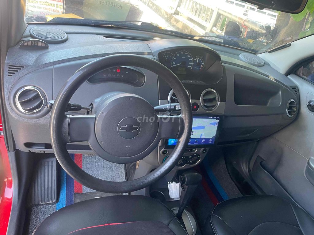 Chevrolet Spark 2009 красный автомат