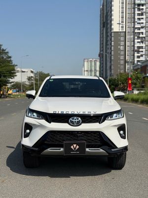 Toyota Fortuner Legender 2020 lên nhiều option