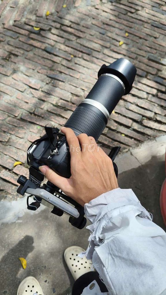 Máy ảnh Nikon D7000 Đen. Mua bán Máy ảnh, Máy quay tại Quận Ninh Kiều Cần Thơ được đăng bởi Trần Huy hình 1