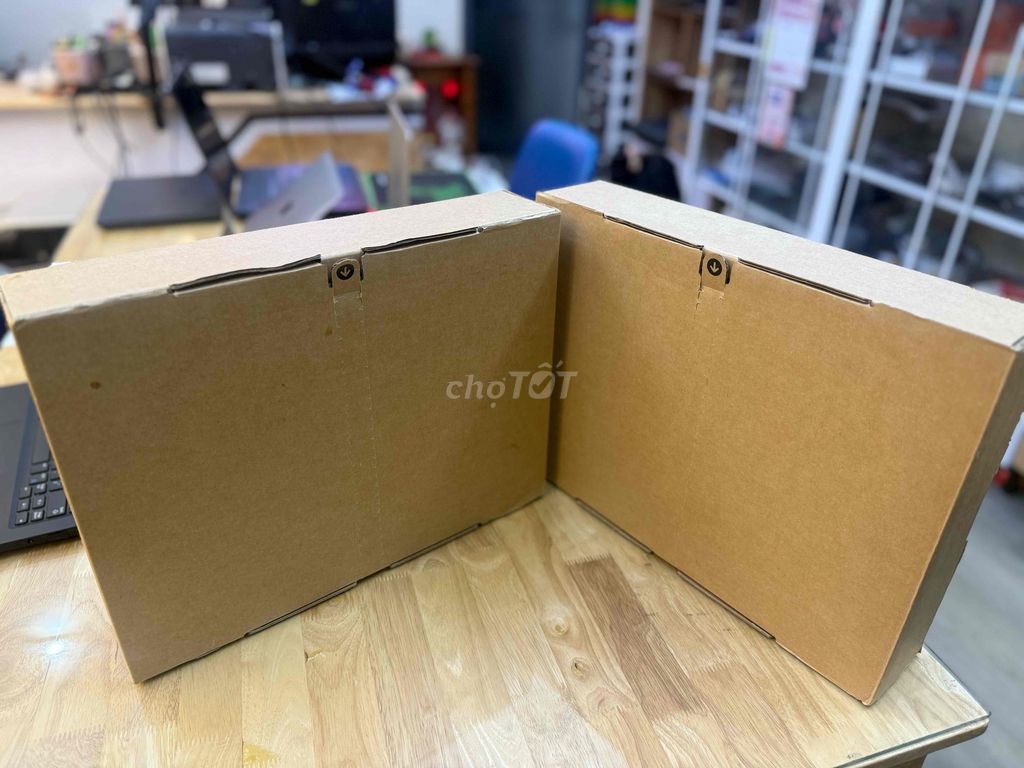 Macbook Air M5 13.6 inch 16GB/512GB NewSeal. Mua bán Laptop tại Quận Ninh Kiều Cần Thơ được đăng bởi mua bán laptop Thành Võ Cần Thơ hình 1