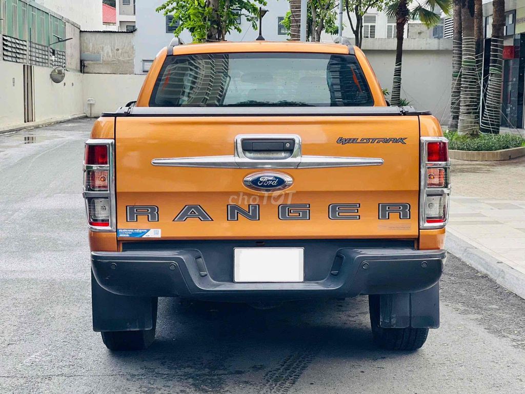 Ford Ranger 2018 Wildtrak 2.0 4x2. Mua bán Ô tô tại Quận 3 Tp Hồ Chí Minh được đăng bởi Hoàng Phạm hình 4