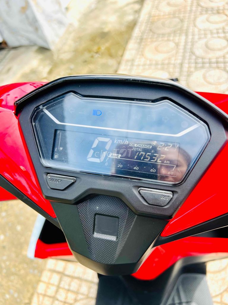 cầm đồ thanh lý Vario đk2022 trắng đỏ. Mua bán Xe máy tại Huyện Gò Công Đông Tiền Giang được đăng bởi Ngọc Hường hình 5