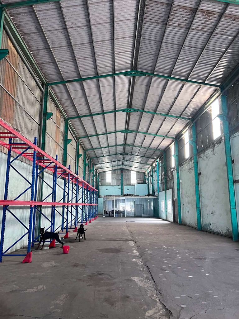CHO THUÊ XƯỞNG 600M2 KHÁNH BÌNH GIÁ 30 TR/ THÁNG CÓ VP ĐIỆN 3 PHA