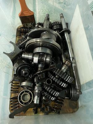 Cần bán các món như hình. Mua bán Phụ tùng xe tại Thị xã Tân Uyên Bình Dương được đăng bởi Việt Trung