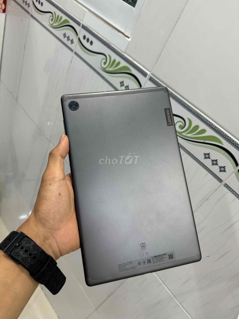 Lenovo Tab M10 FullHd Plus giải trí xem phim êm