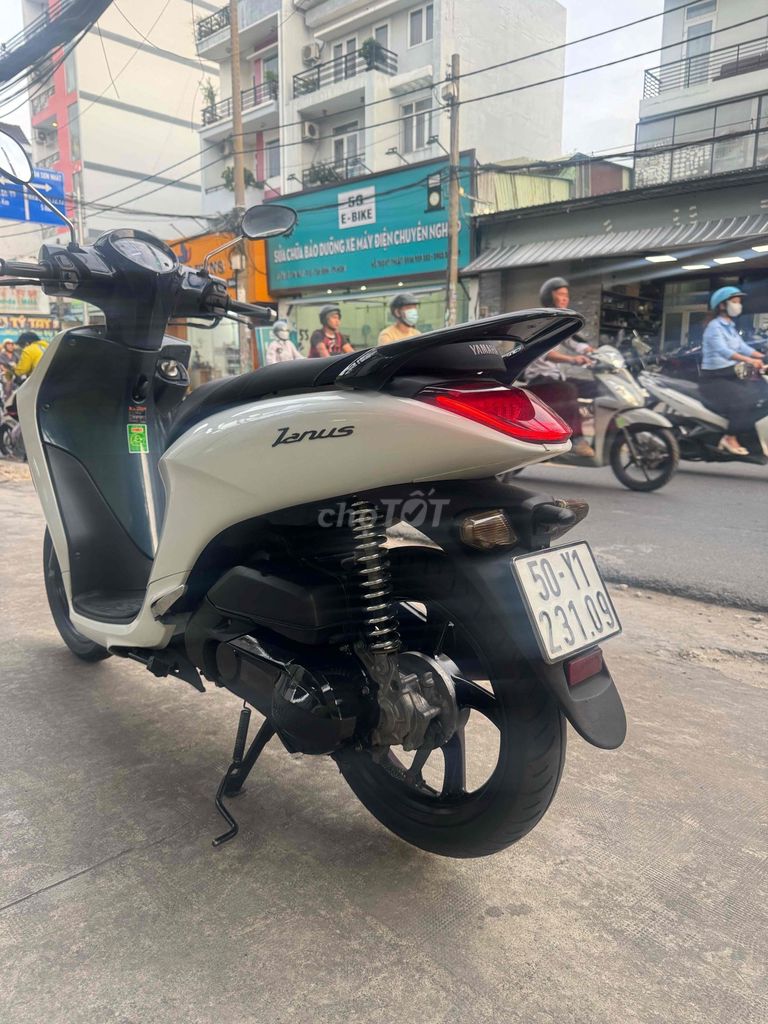 janus 2018 khoá ga 9 chủ ,góp cà thẻ. Mua bán Xe máy tại Quận Tân Bình Tp Hồ Chí Minh được đăng bởi Tuấn Phụng hình 7