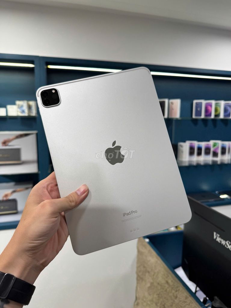 iPad Pro 11 2021 M1 WiFi 128GB SILVER - Giảm Giá