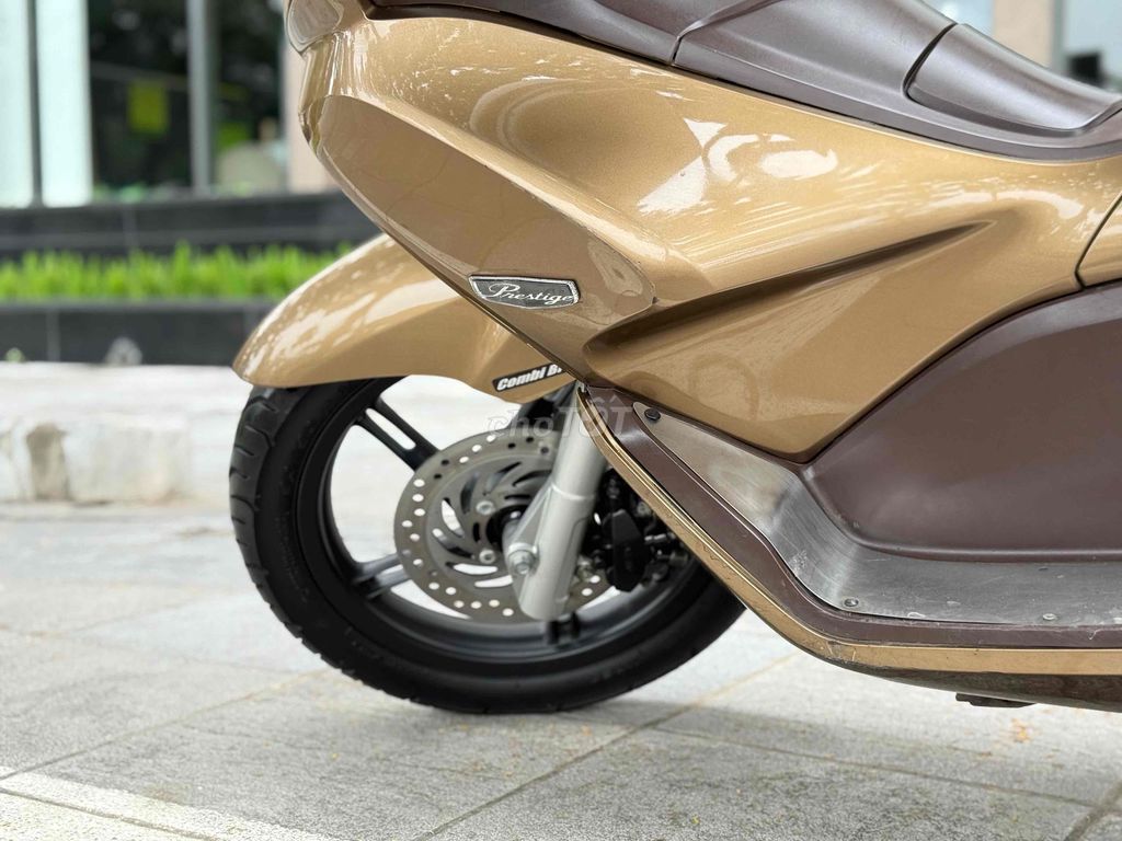Pcx cực kỳ chất lượng xe Zin êm có smartkey 29G1. Mua bán Xe máy tại Quận Ba Đình Hà Nội được đăng bởi Xe Máy Nam Thi hình 14