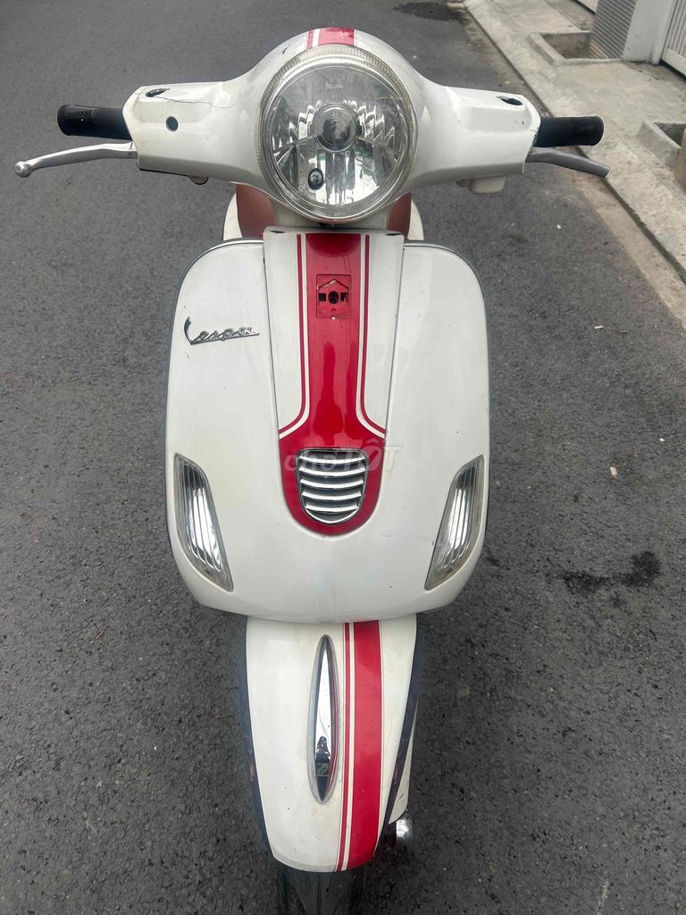 piago vespa 2013 Fi bstp. Mua bán Xe máy tại Thành phố Thủ Đức Tp Hồ Chí Minh được đăng bởi Nguyễn trường thịnh hình 3