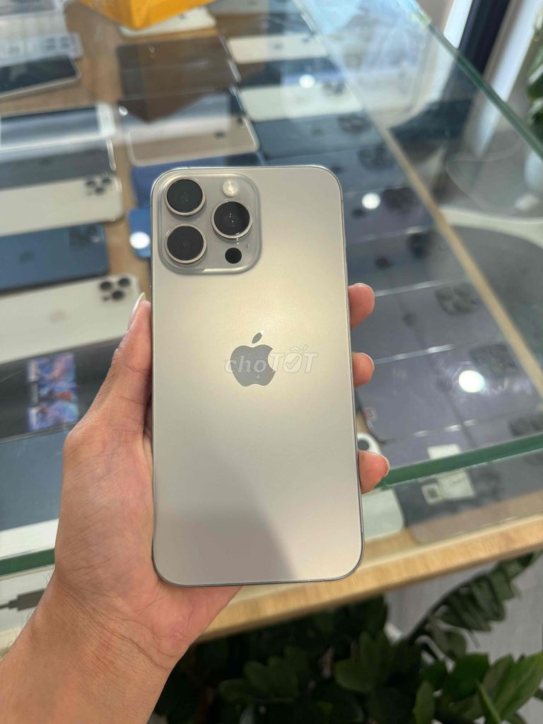 iPhone 15 Pro Max Xám. Mua bán Điện thoại tại Thành phố Huế Thừa Thiên Huế được đăng bởi Pan Phone hình 1