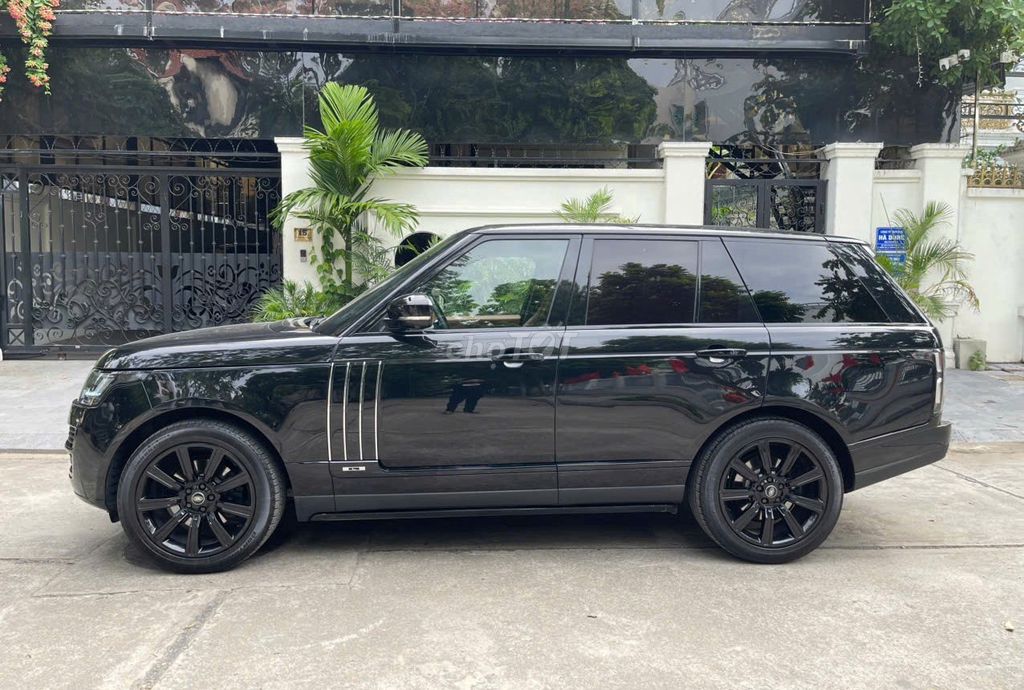 Chính chủ bán LandRover Range Rover 2015 HSE 3.0. Mua bán Ô tô tại Quận Hoàng Mai Hà Nội được đăng bởi Nguyen cuong hình 2