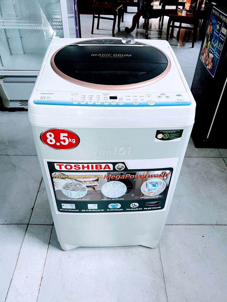 MÁY GIẶT TOSHIBA 8,2 KG ĐỜI MỚI. ĐẸP ÊM.