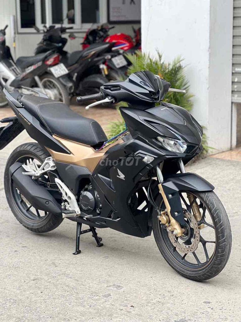 Winner V3 -2024 mới 95% chính chủ sang tên luôn. Mua bán Xe máy tại Quận Nam Từ Liêm Hà Nội được đăng bởi E Thuý Hạnh hình 3