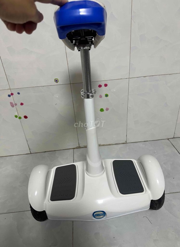 xe điện cân bằng có yên ngồi airwheel s6. Mua bán Xe điện tại Quận Tân Phú Tp Hồ Chí Minh được đăng bởi Hieu Huynh hình 3