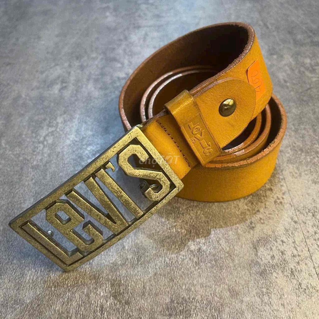 Thắt lưng Levis Nam da thật. Mua bán Phụ kiện thời trang khác tại Quận Tây Hồ Hà Nội được đăng bởi Nguyễn tiến hình 1