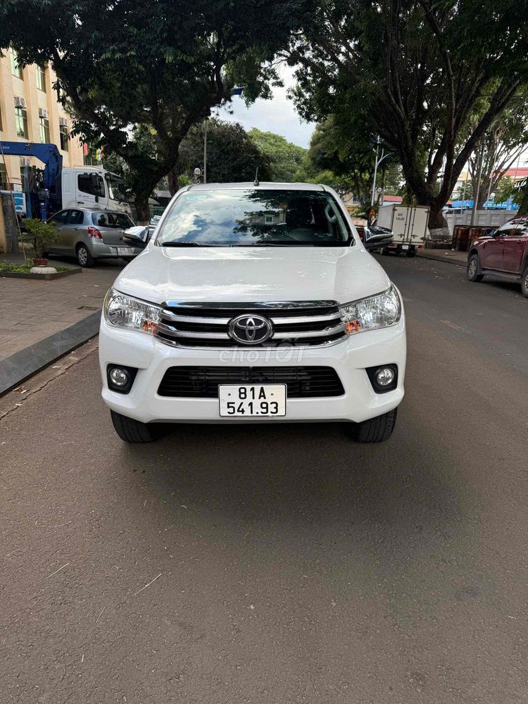 Toyota Hilux 2019 2.4G 4×4 MT - 100000 km