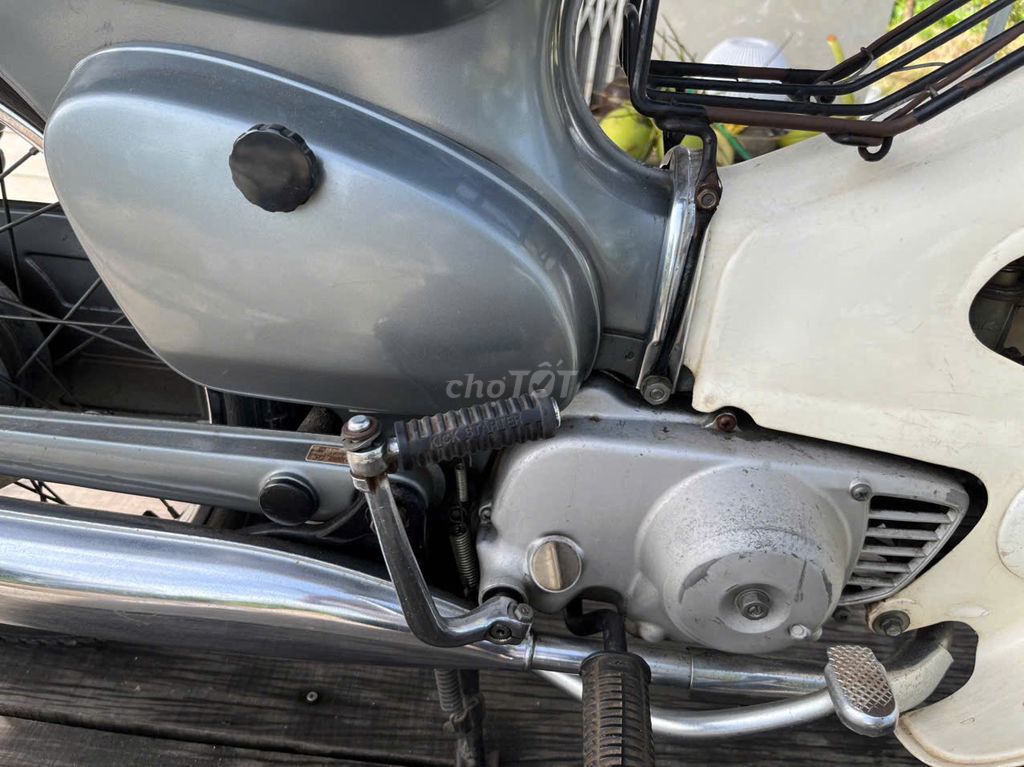 Cần bán Cub cánh én 50 sản xuất 1978 trùm mền. Mua bán Xe máy tại Thành phố Vị Thanh Hậu Giang được đăng bởi Tam Le hình 5