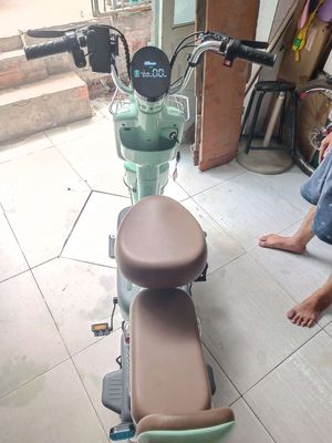 Xe điện Young Có tính năng thông minh. Mua bán Xe điện tại Quận Bình Tân Tp Hồ Chí Minh được đăng bởi Trấn Nguyên