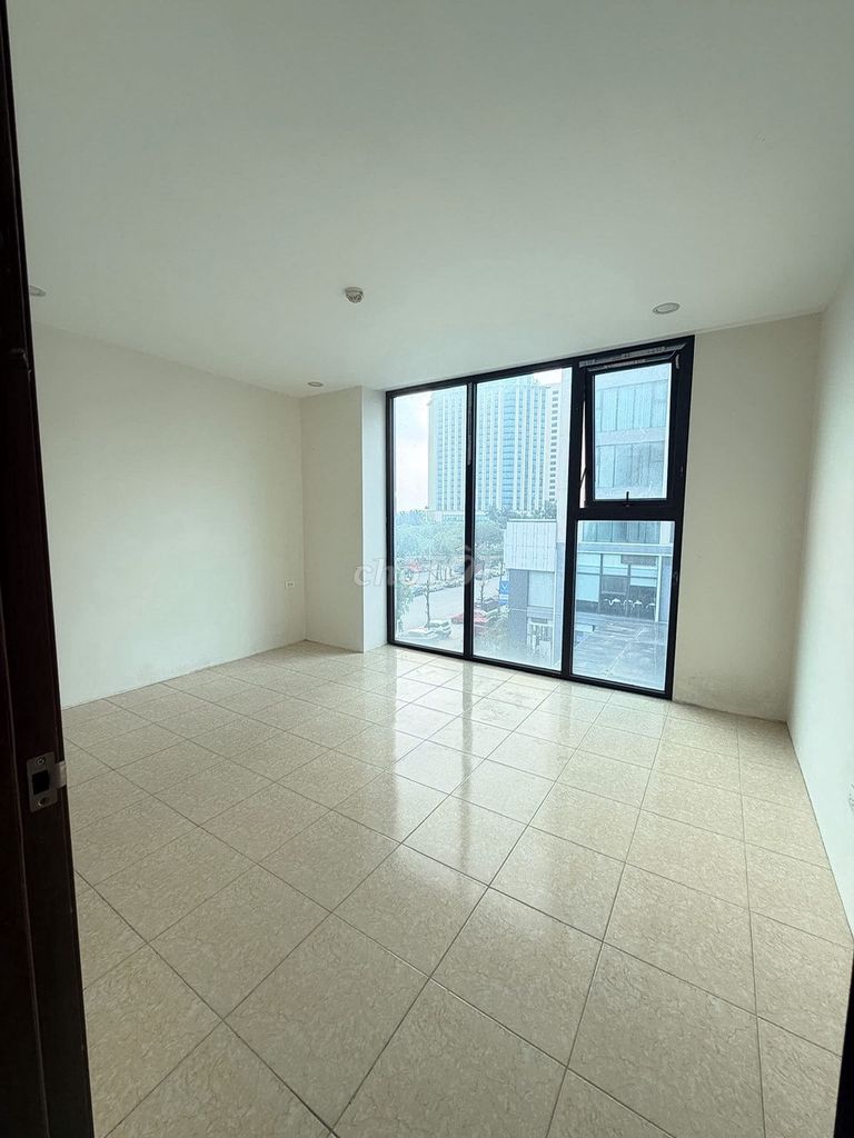 Квартира MHDI 89 Le Duc Tho – 100м² – 3 спальни – 2 санузла