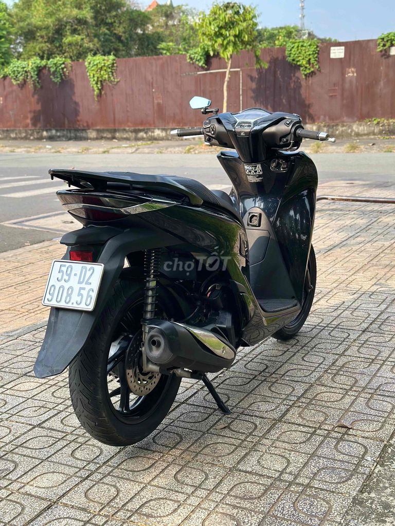 XE NHÀ ĐI - THAY NHỚT MỖI 1000KM - SH150 CBS 2020. Mua bán Xe máy tại Quận Bình Tân Tp Hồ Chí Minh được đăng bởi bình hình 5