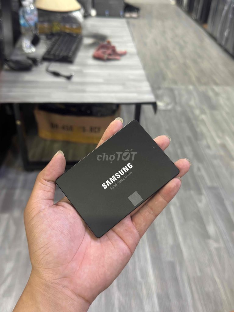 Ổ CỨNG SSD 500GB SAMSUNG 850 EVO CHO ANH EM DÙNG. Mua bán Linh kiện (RAM, Card...) tại Quận Phú Nhuận Tp Hồ Chí Minh được đăng bởi tiến tài 770 nguyễn kiệm p4 quận phú nhuận hình 2