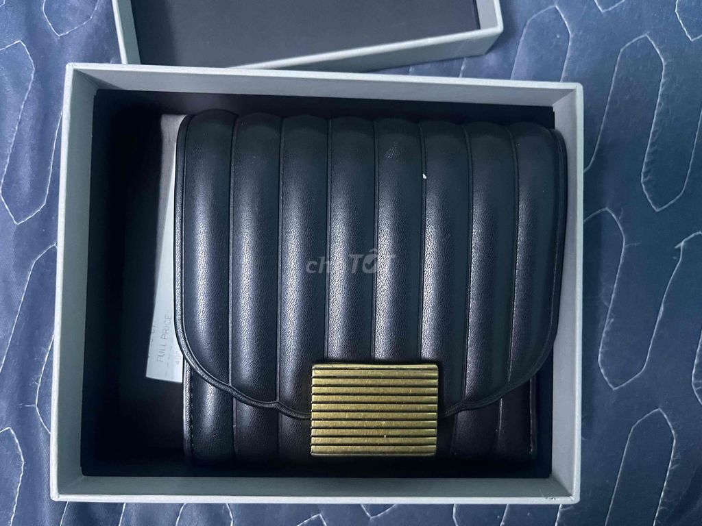 ví Charles and Keith màu đen. Mua bán Túi xách tại Quận Bình Thạnh Tp Hồ Chí Minh được đăng bởi minh  hình 2