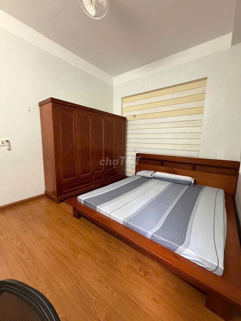 Аренда · 5 комн. · 97 м² · Quận Hải Châu, ул. Đường Tố Hữu