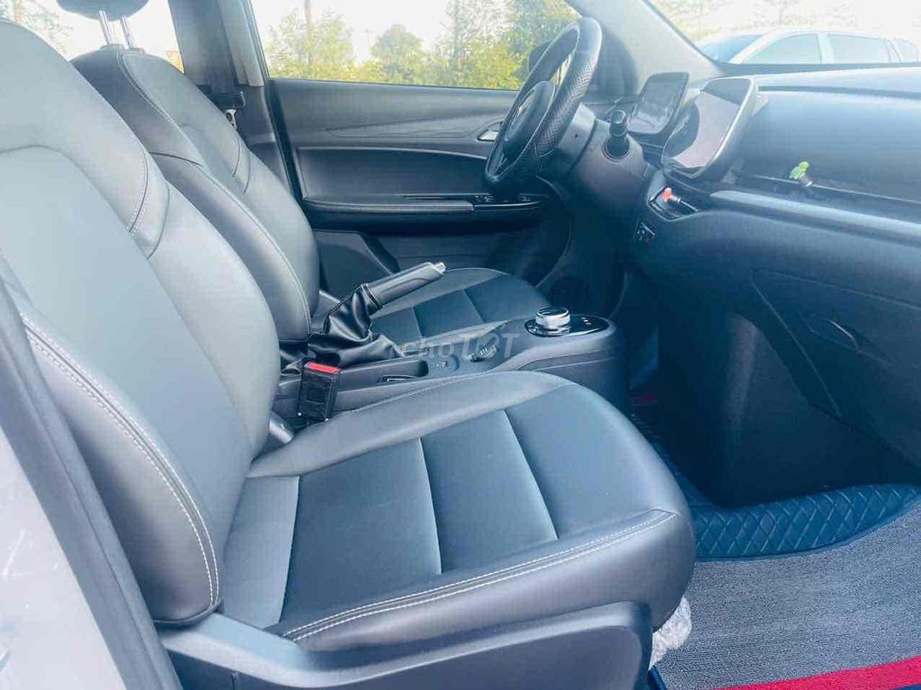 Vinfast VF5 Plus 2025 Xám mua pin 2,3 vạn km!. Mua bán Ô tô tại Quận Hoàng Mai Hà Nội được đăng bởi Dương Xuân Trường hình 8