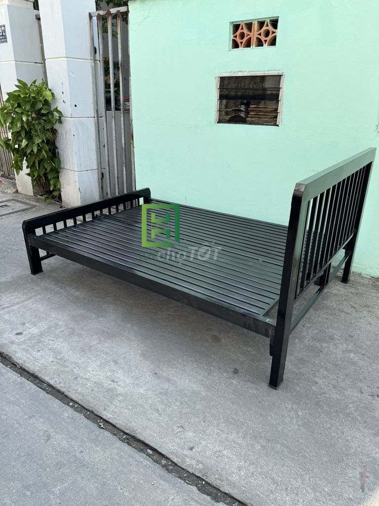 Giường sắt Sắt hộp vuông Đen, Trắng 1m x 2m. Mua bán Giường, chăn ga gối nệm tại Thành phố Thủ Đức Tp Hồ Chí Minh được đăng bởi Nội Thất Quang Hùng hình 1